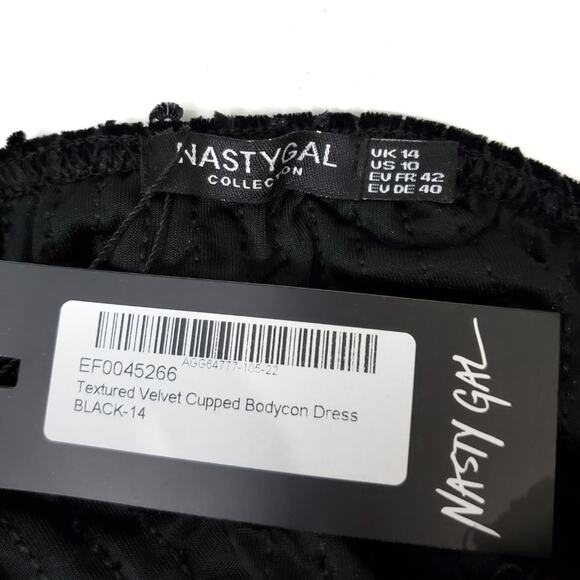NWT Nasty Gal | Textured Velvet Bodycon Dress - Picture 5 of 7
